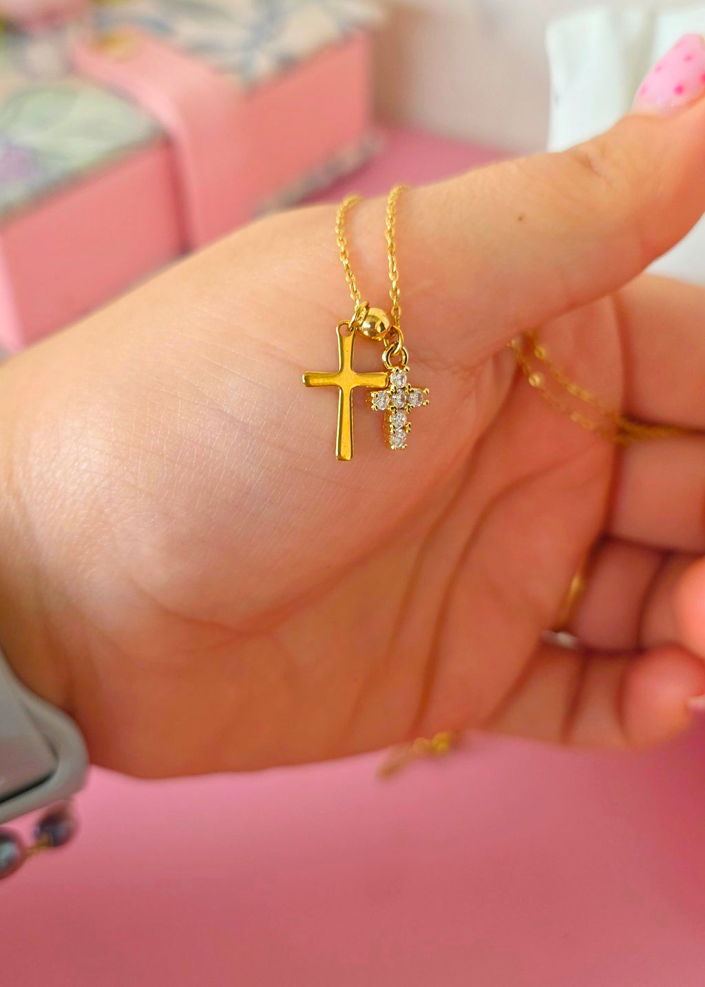Collar doble cruz
