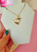 Collar mapa bandera brillante con nombre