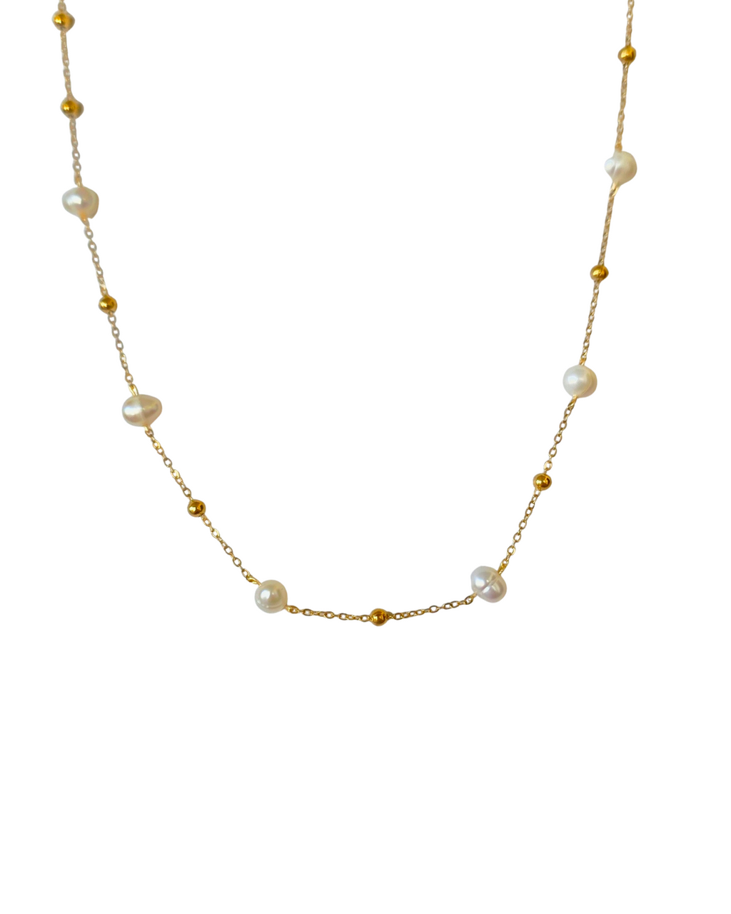 collar de perlas y balines