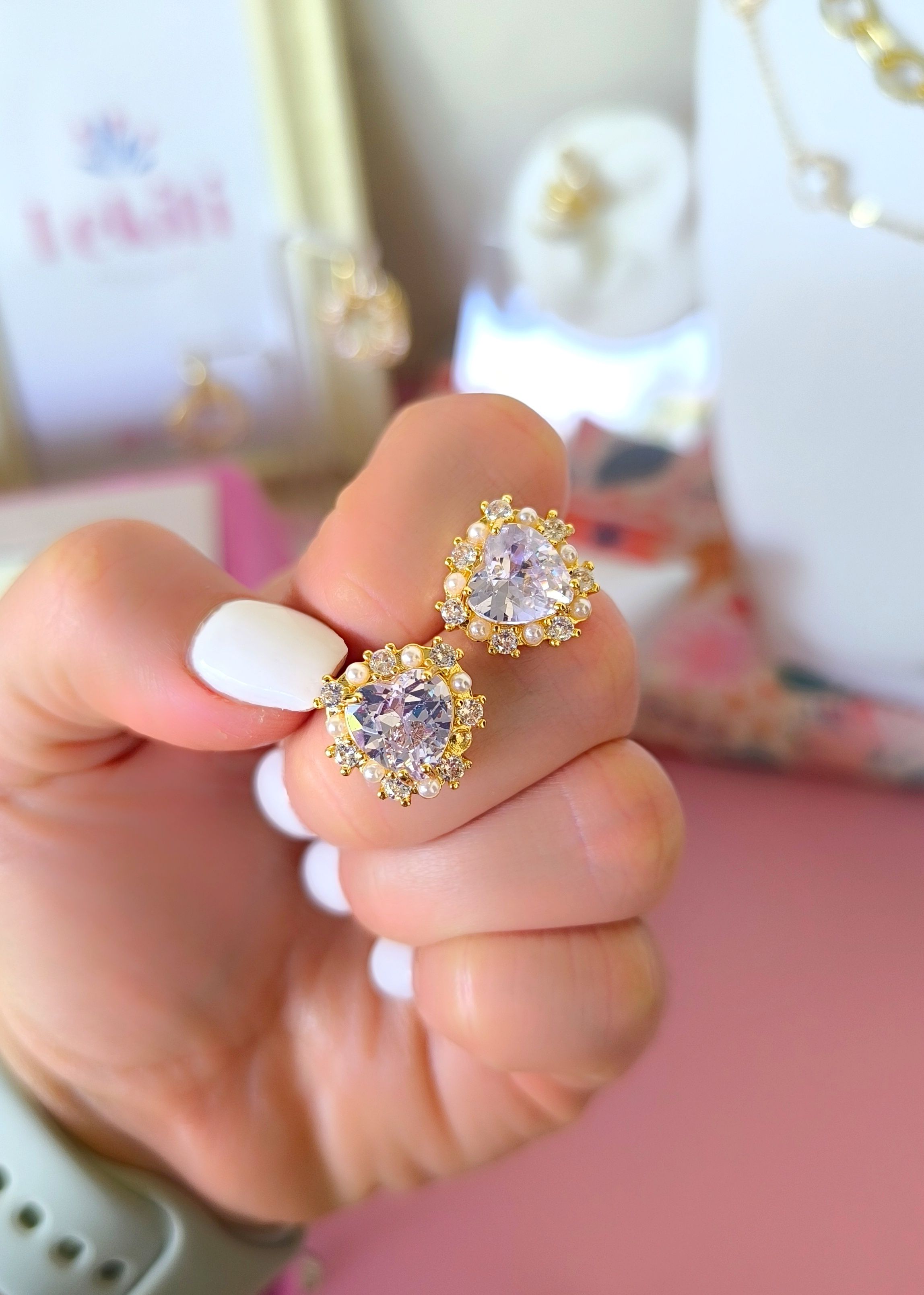 Aretes corazón con centro de cristal maxi y marco de mosaico