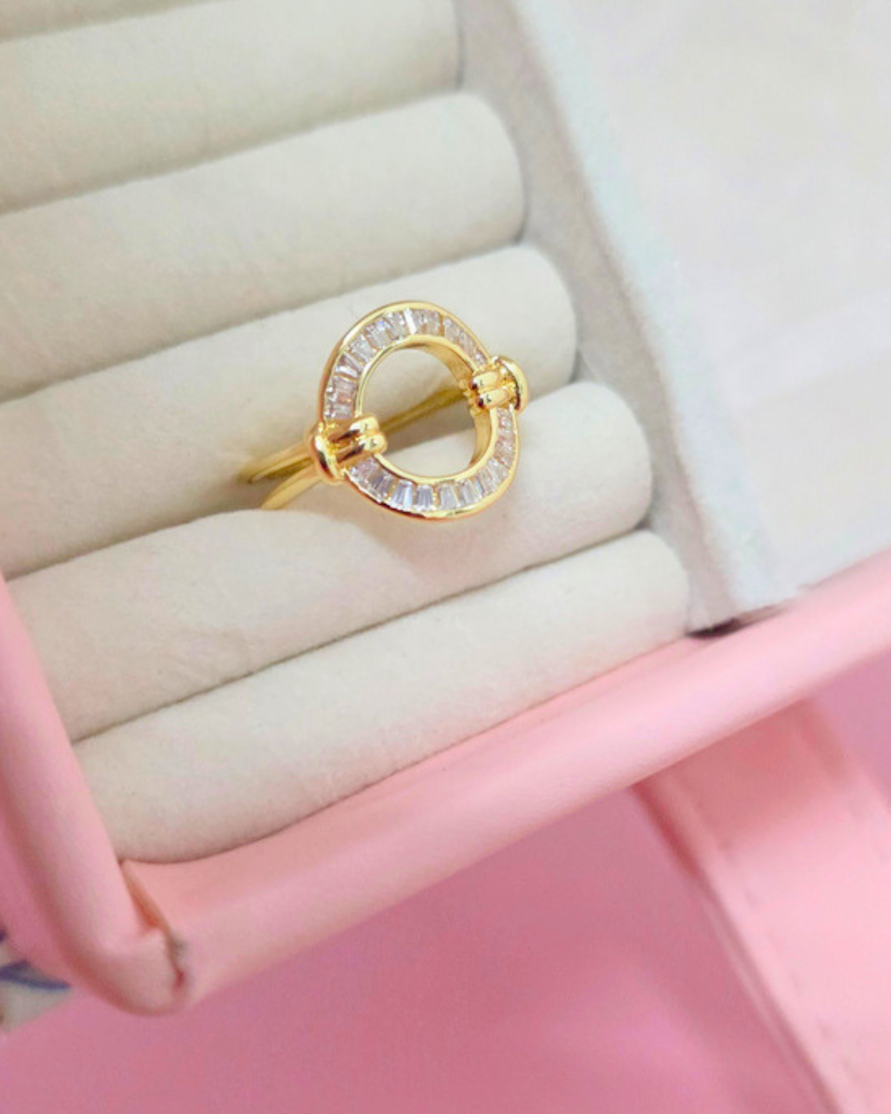 anillo de centro circulo zirconia