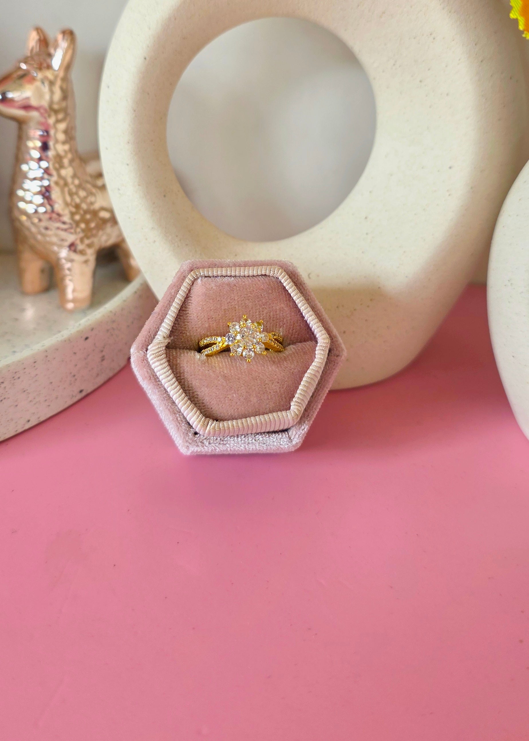 anillo floral con doble banda