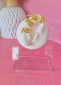 earcuff de tres lineas cruzadas