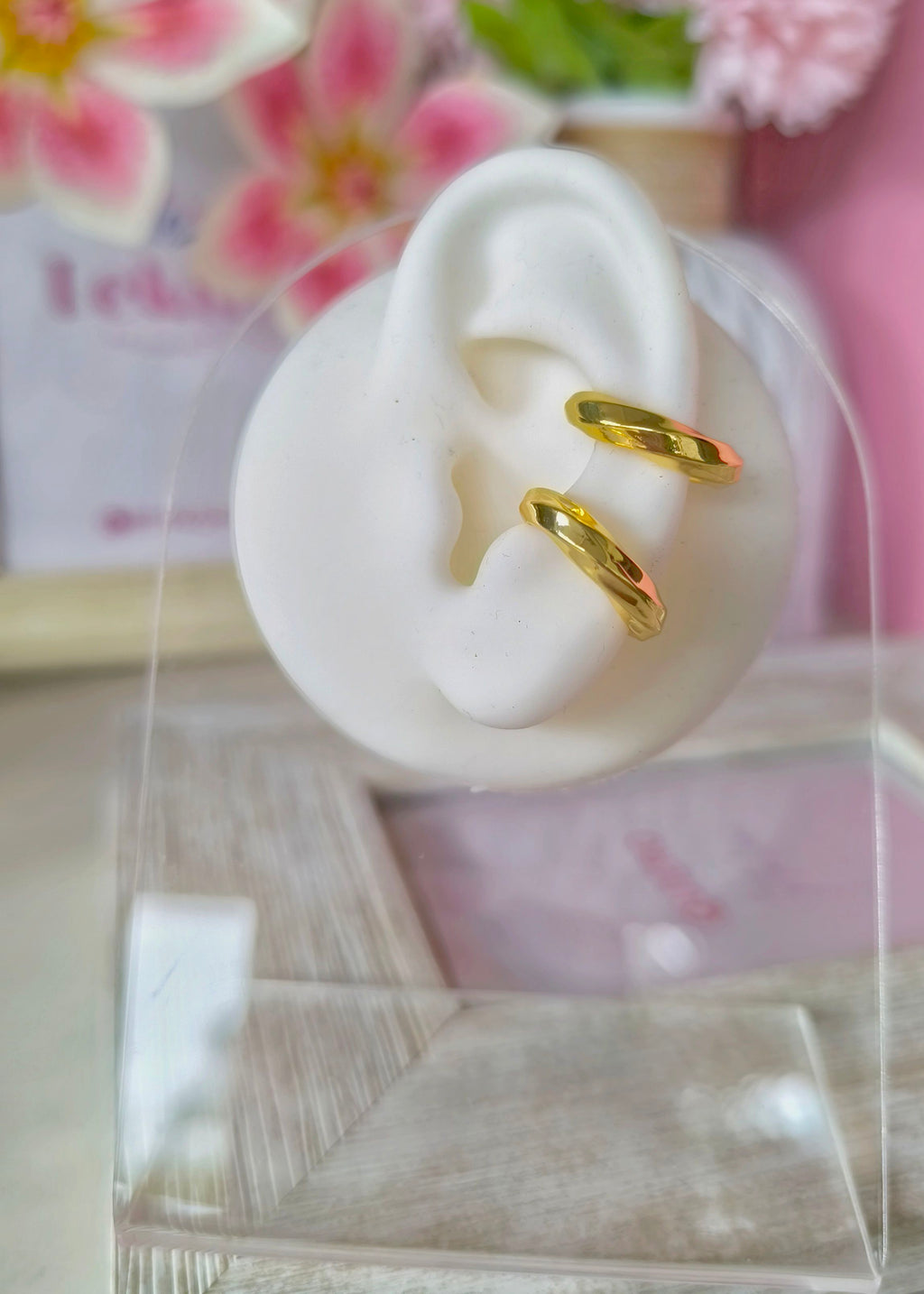 Simulador earcuff entorchado sencillo de textura suave