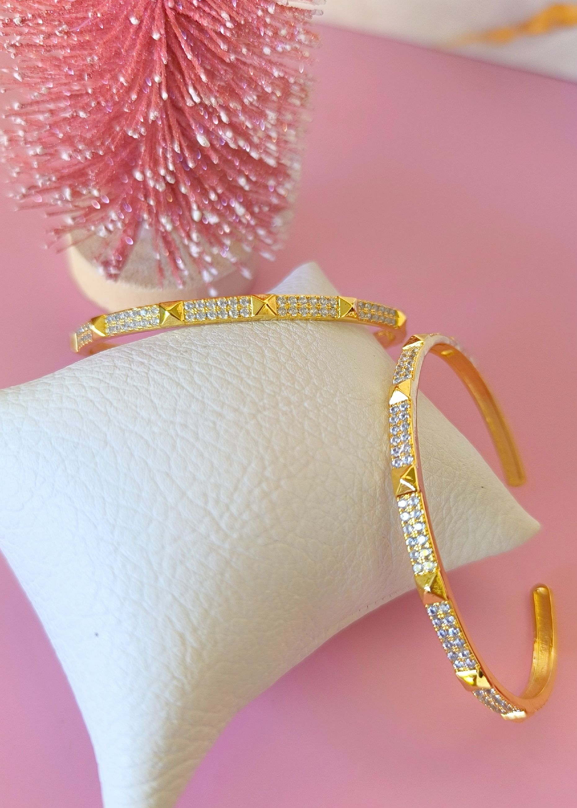 pulsera brillante de círculos