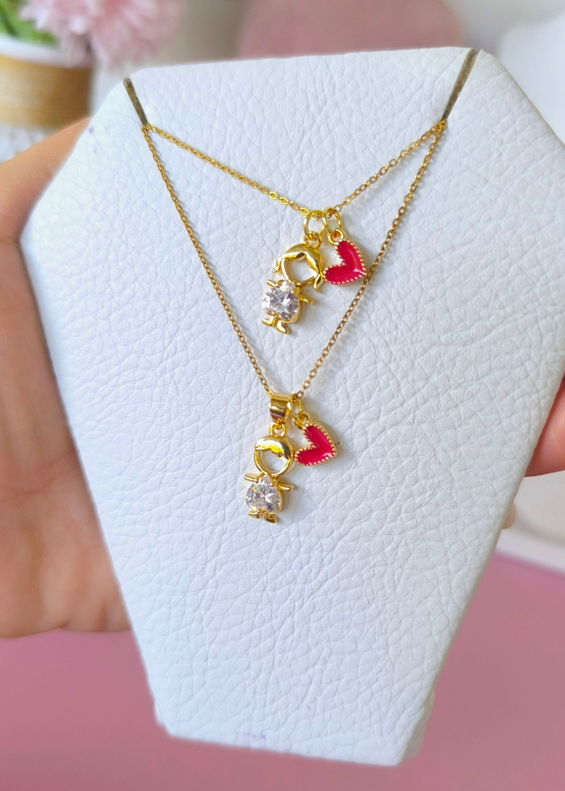 collar niños con zirconia y corazón rojo