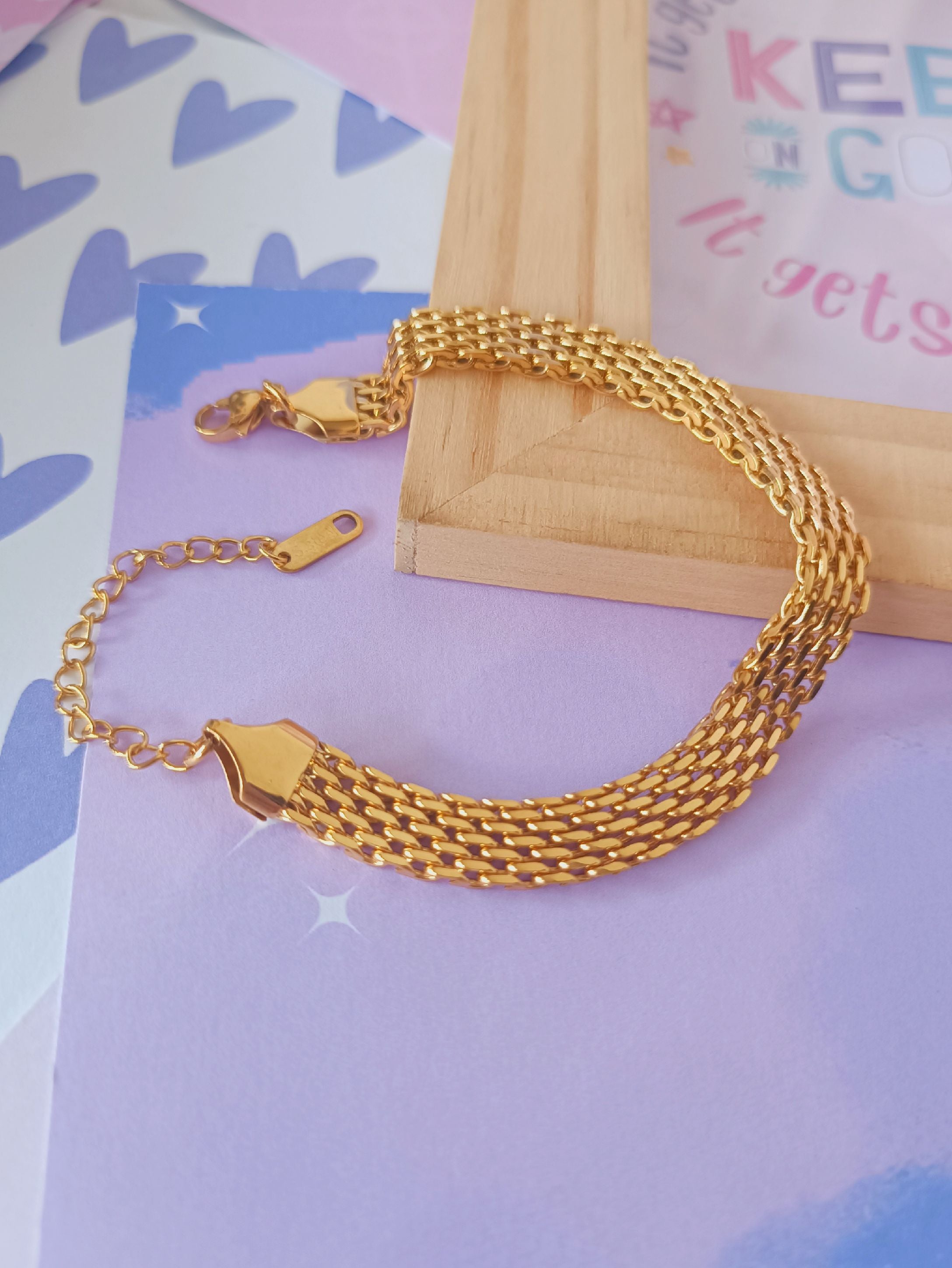 Pulsera de acero con trama tejida plana